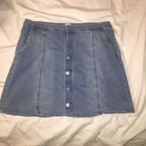 Light wash denim skirt